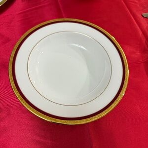 CHARTER CLUB GRAND BUFFET CLASSIC GOLD RED 4 PIECES 9 1/8" SOUP BOWL